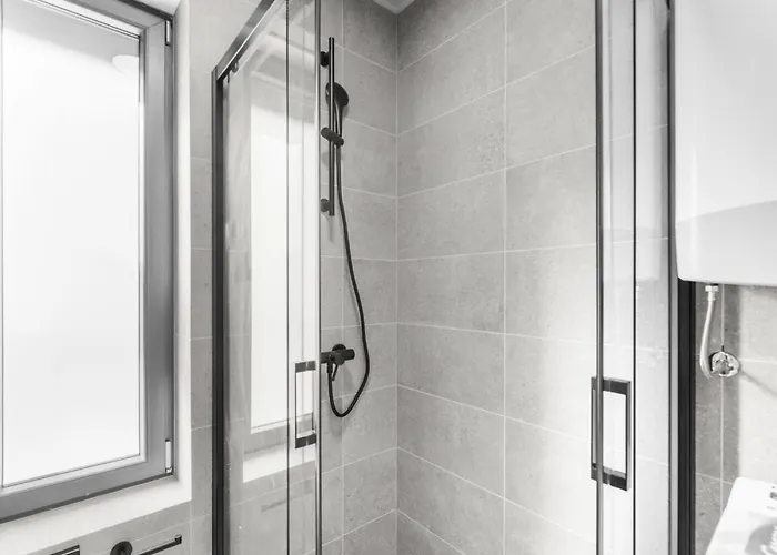 Quercus Village App 11 Mit Jacuzzi By Interhome